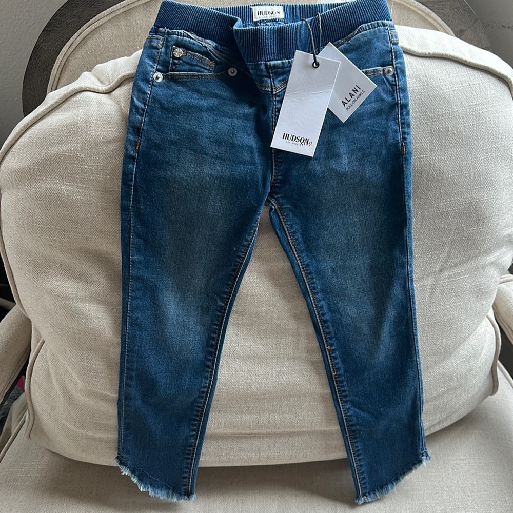 Brand New! Hudson Kids! Alani Pull-On super stretch denim pants, girls size 5